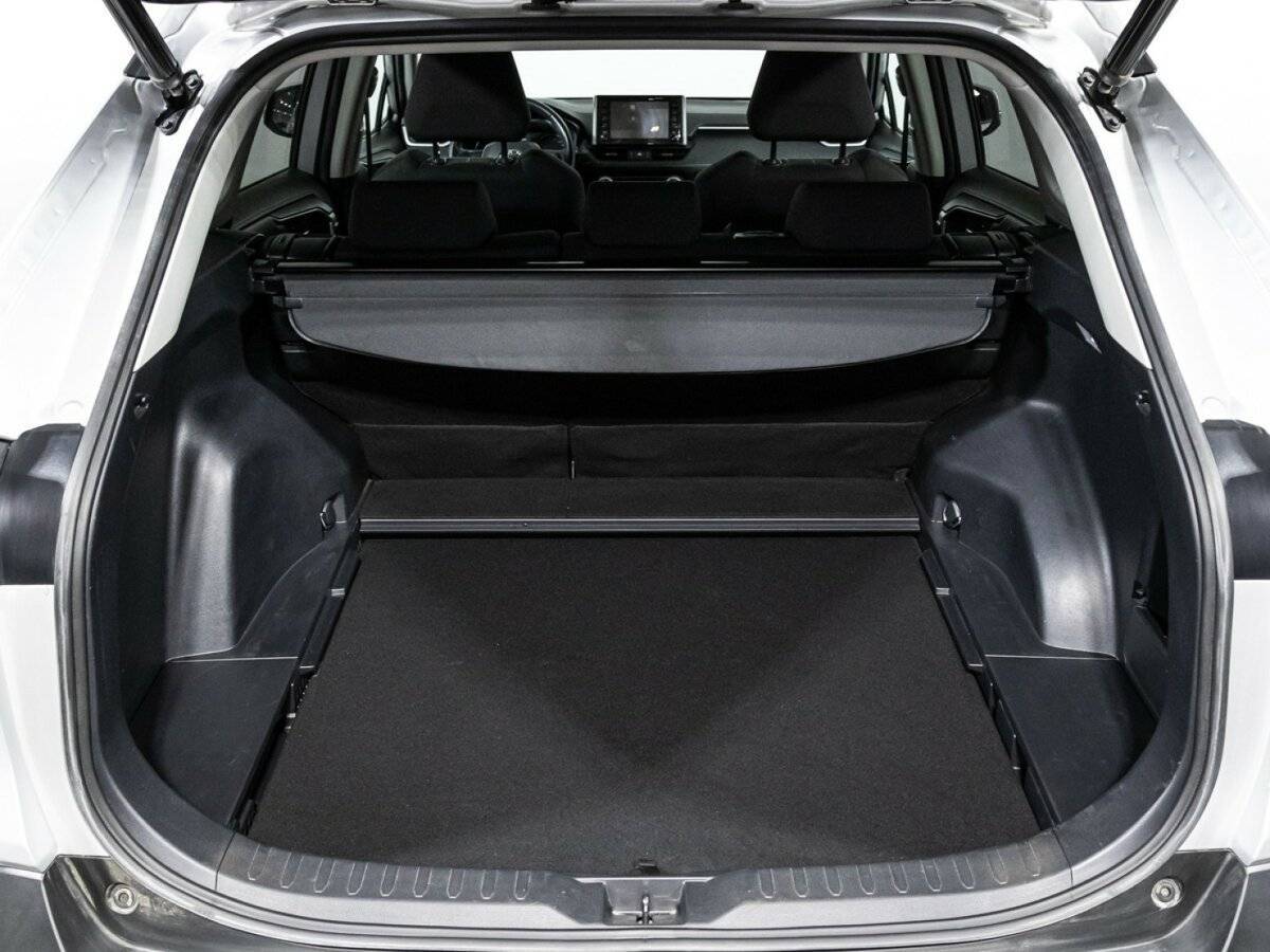 Toyota RAV4 2020 года с пробегом. Фото: #14