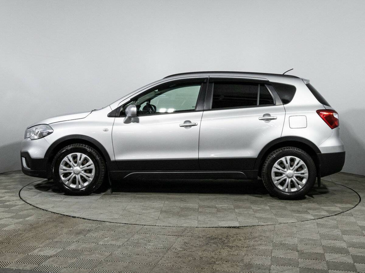 Б/У Сузуки С-Икс4 2016 года. Фото: #7