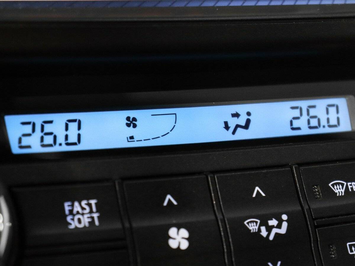 Toyota RAV4 2017 года с пробегом. Фото: #17