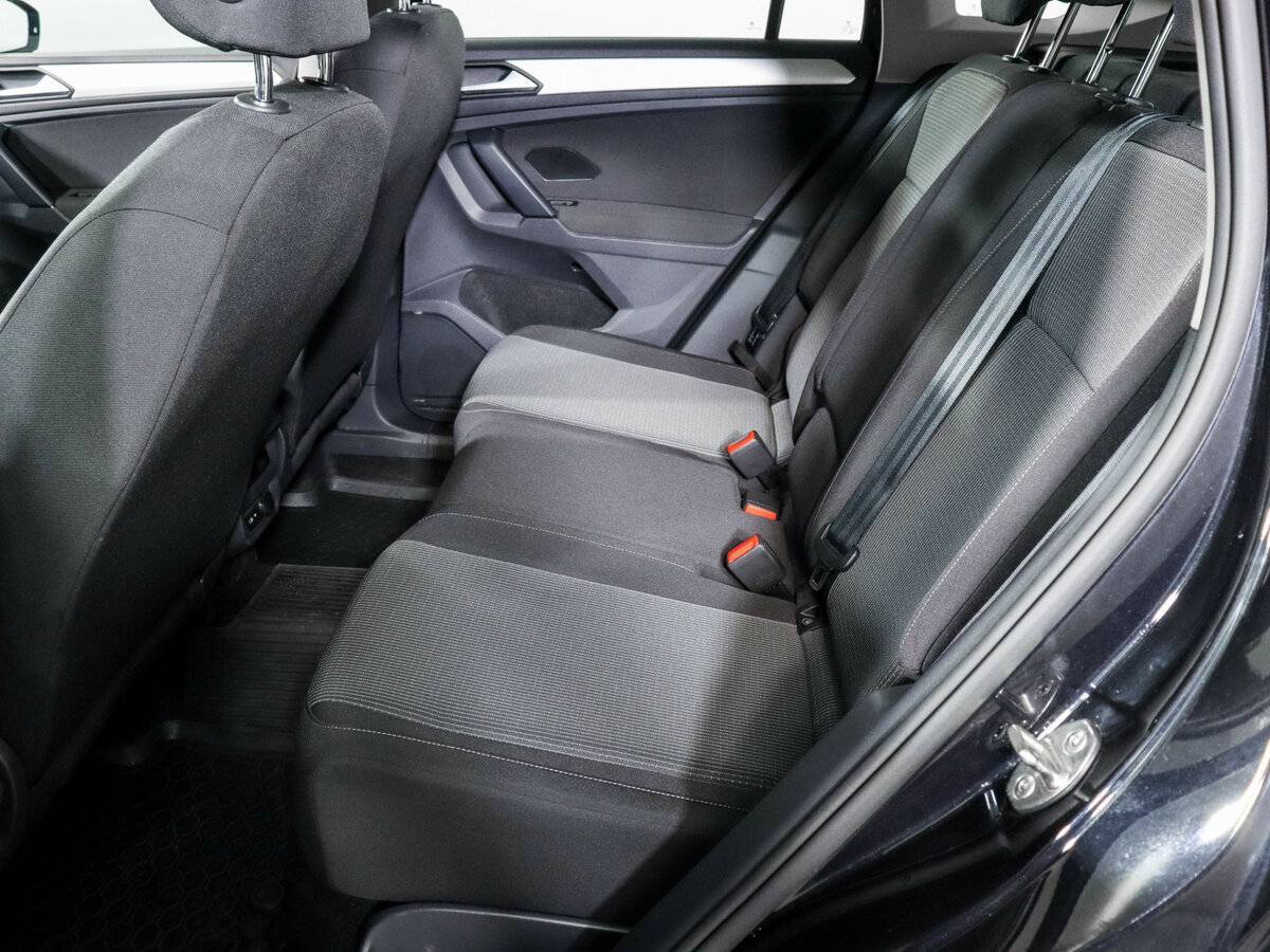 Volkswagen Tiguan 2021 года с пробегом. Фото: #9