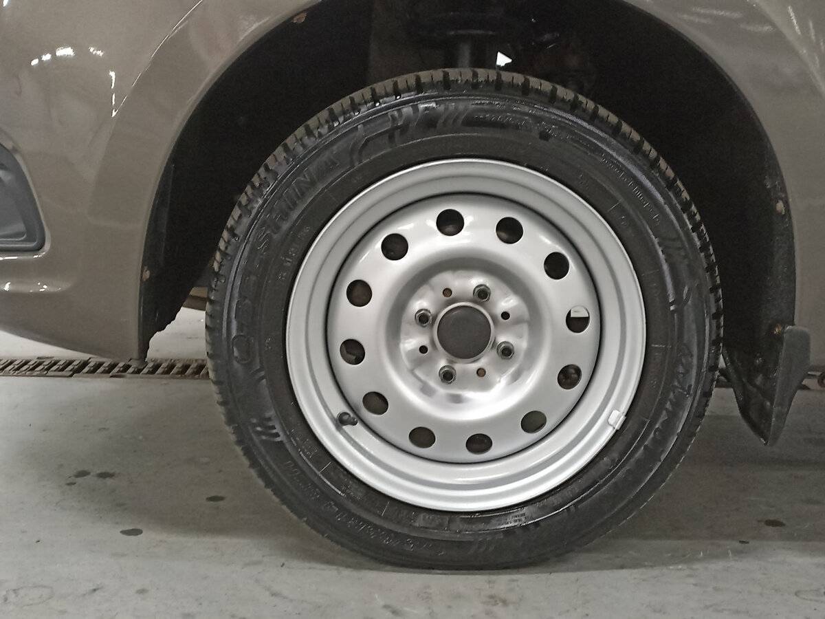 Б/У Лада (ВАЗ) Гранта 2019 года. Фото: #17