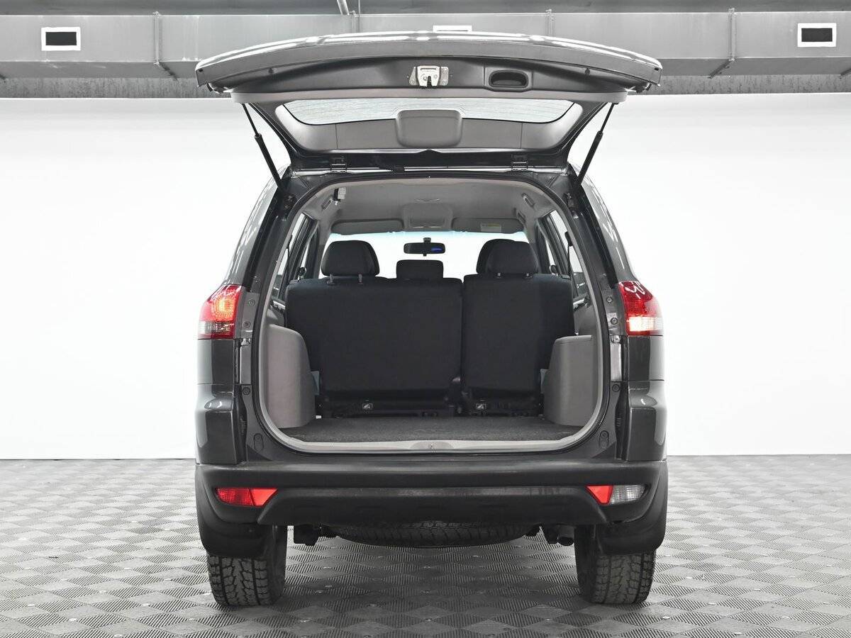 Б/У Митсубиши Паджеро Спорт 2014 года. Фото: #4