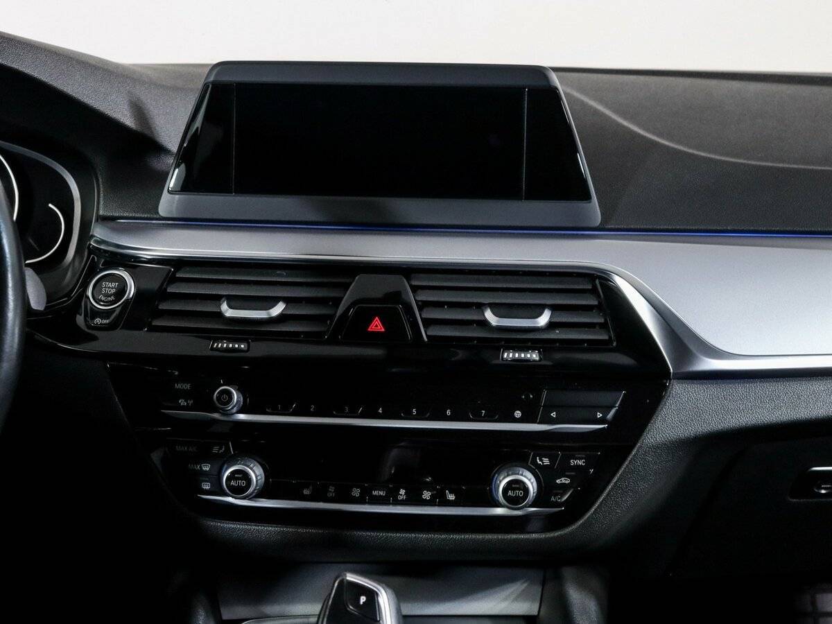 BMW 5 серии 2018 года с пробегом. Фото: #7