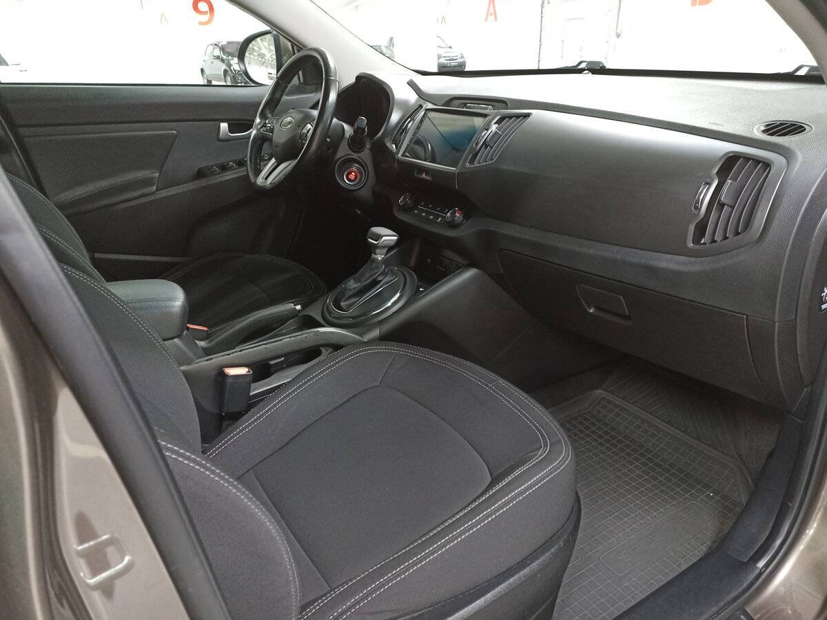 Б/У Киа Спортейдж 2013 года. Фото: #10