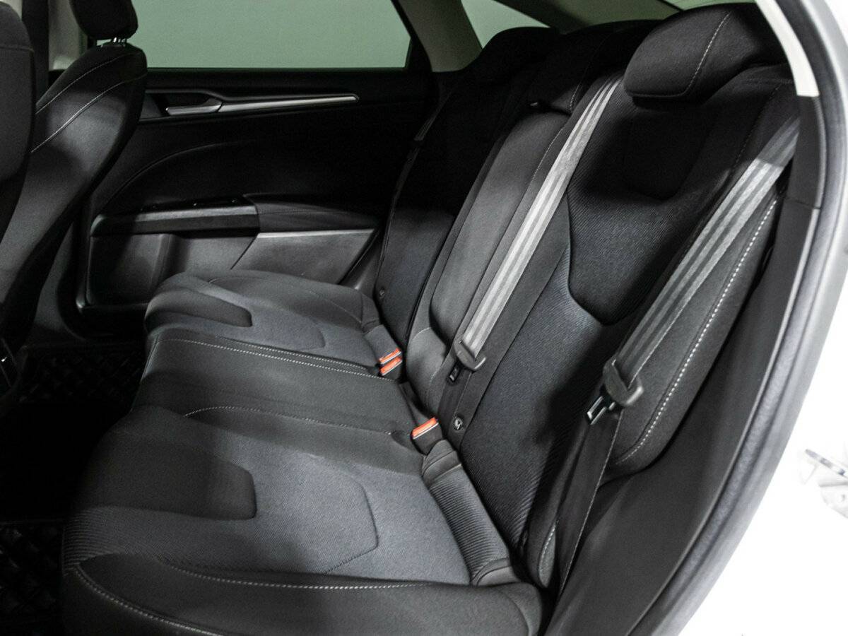 Ford Mondeo 2019 года с пробегом. Фото: #8