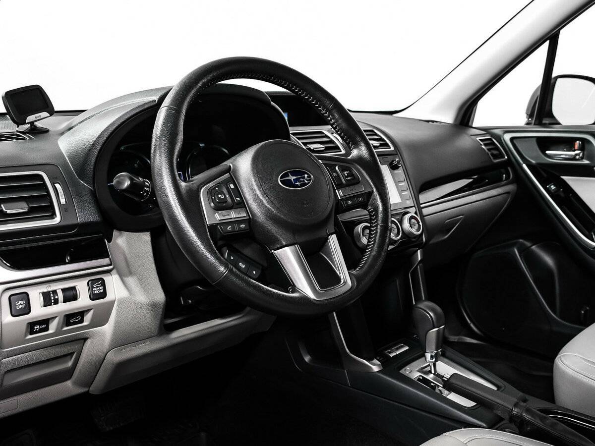 Subaru Forester 2017 года с пробегом. Фото: #11