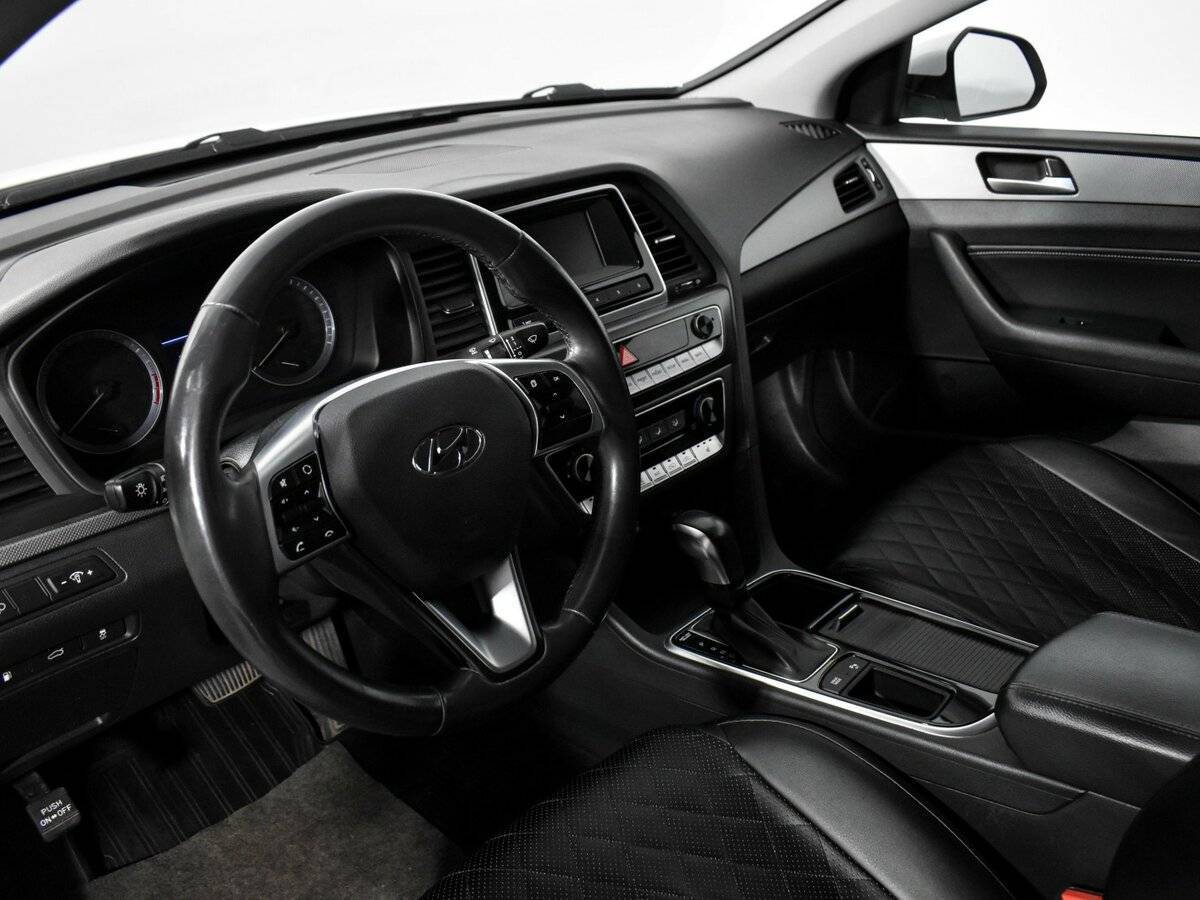 Б/У Хендай Соната 2019 года. Фото: #6