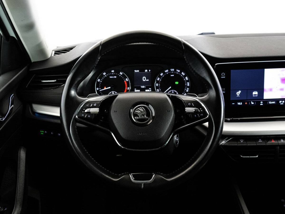 Skoda Octavia 2021 года с пробегом. Фото: #11