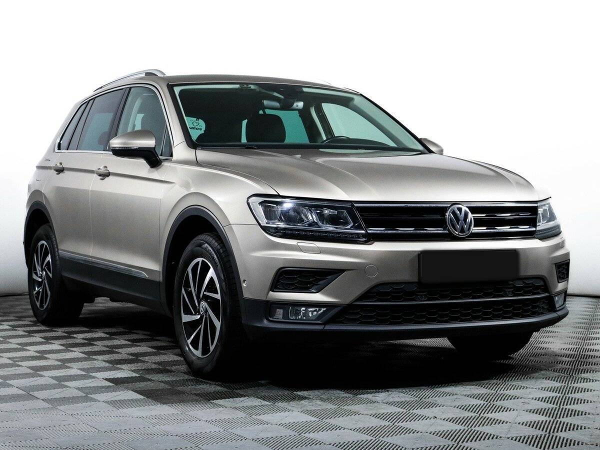 Volkswagen Tiguan 2018 года с пробегом. Фото: #2