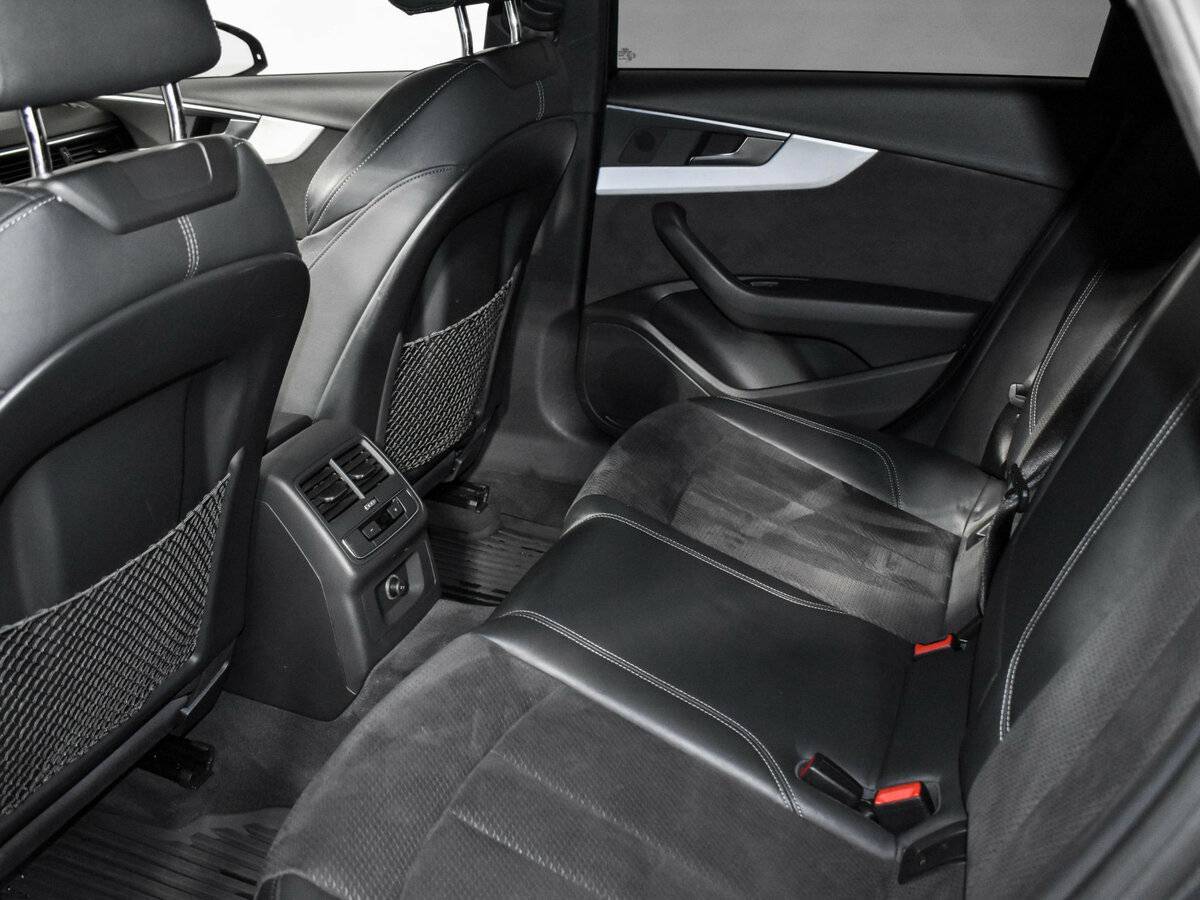 Audi A4 2016 года с пробегом. Фото: #10