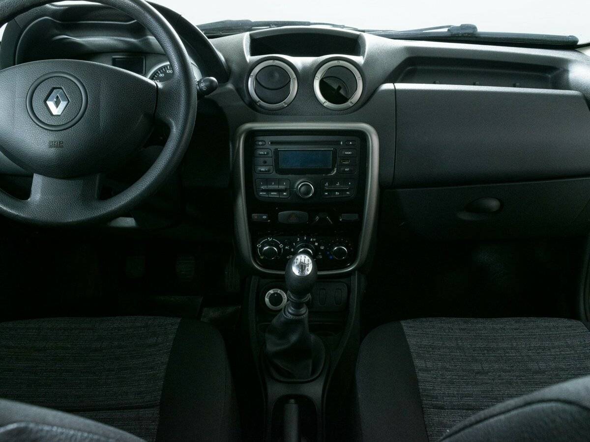 Б/У Рено Дастер 2014 года. Фото: #10