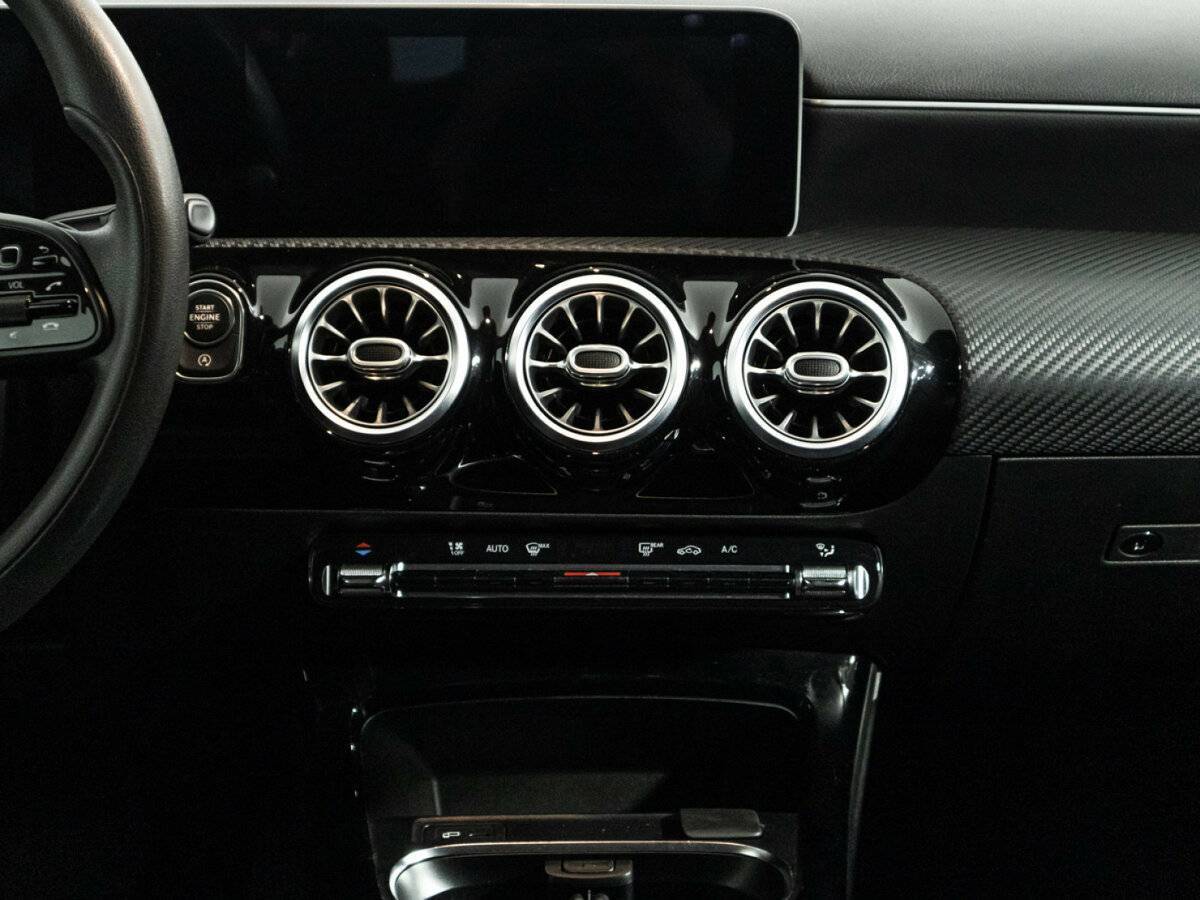 Mercedes-Benz A-Класс 2018 года с пробегом. Фото: #13