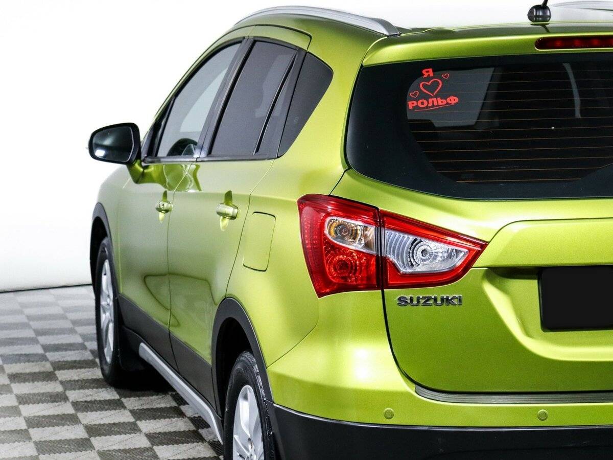 Б/У Сузуки С-Икс4 2014 года. Фото: #18