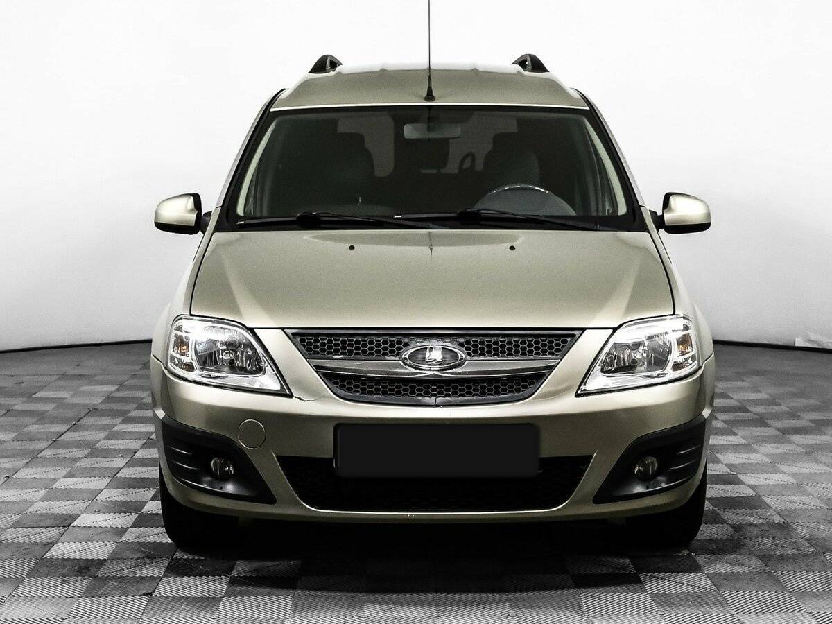 Б/У Лада (ВАЗ) Ларгус 2014 года. Фото: #1