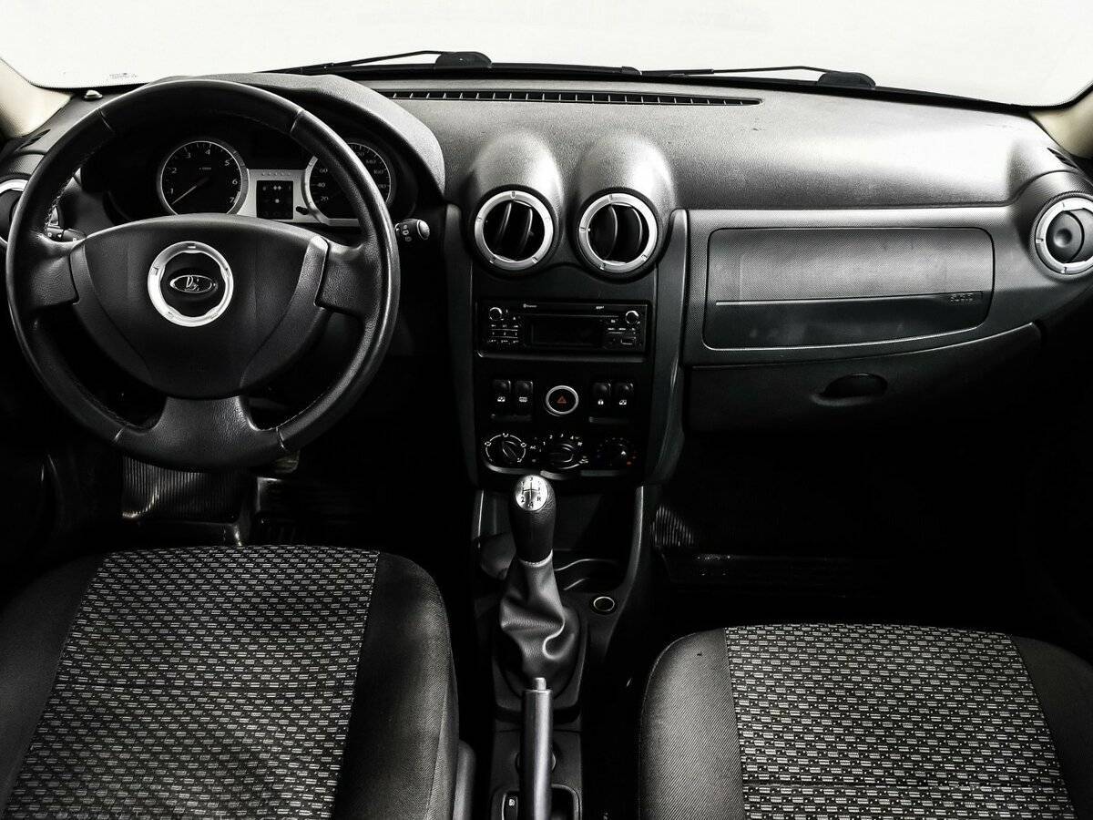 Б/У Лада (ВАЗ) Ларгус 2014 года. Фото: #10