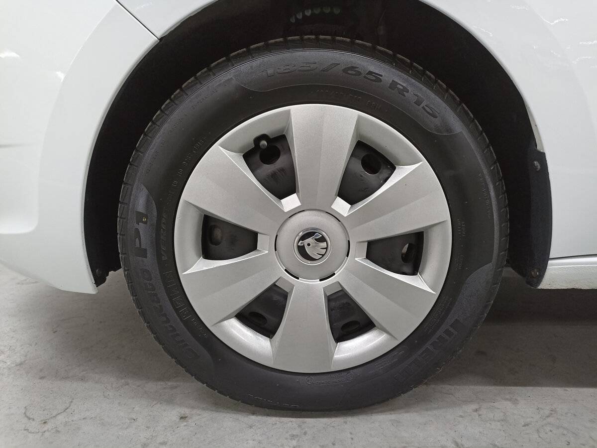 Б/У Шкода Рапид 2019 года. Фото: #17