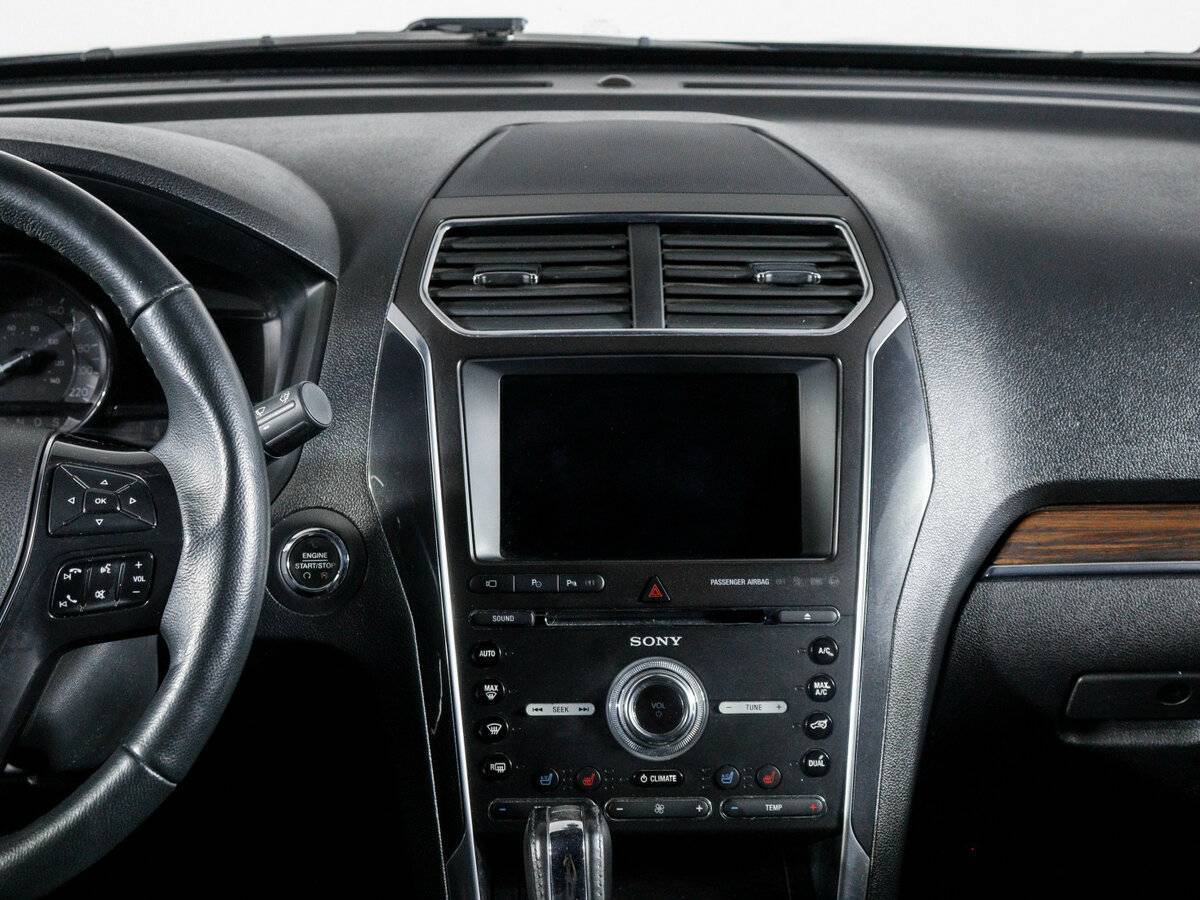 Ford Explorer 2017 года с пробегом. Фото: #12