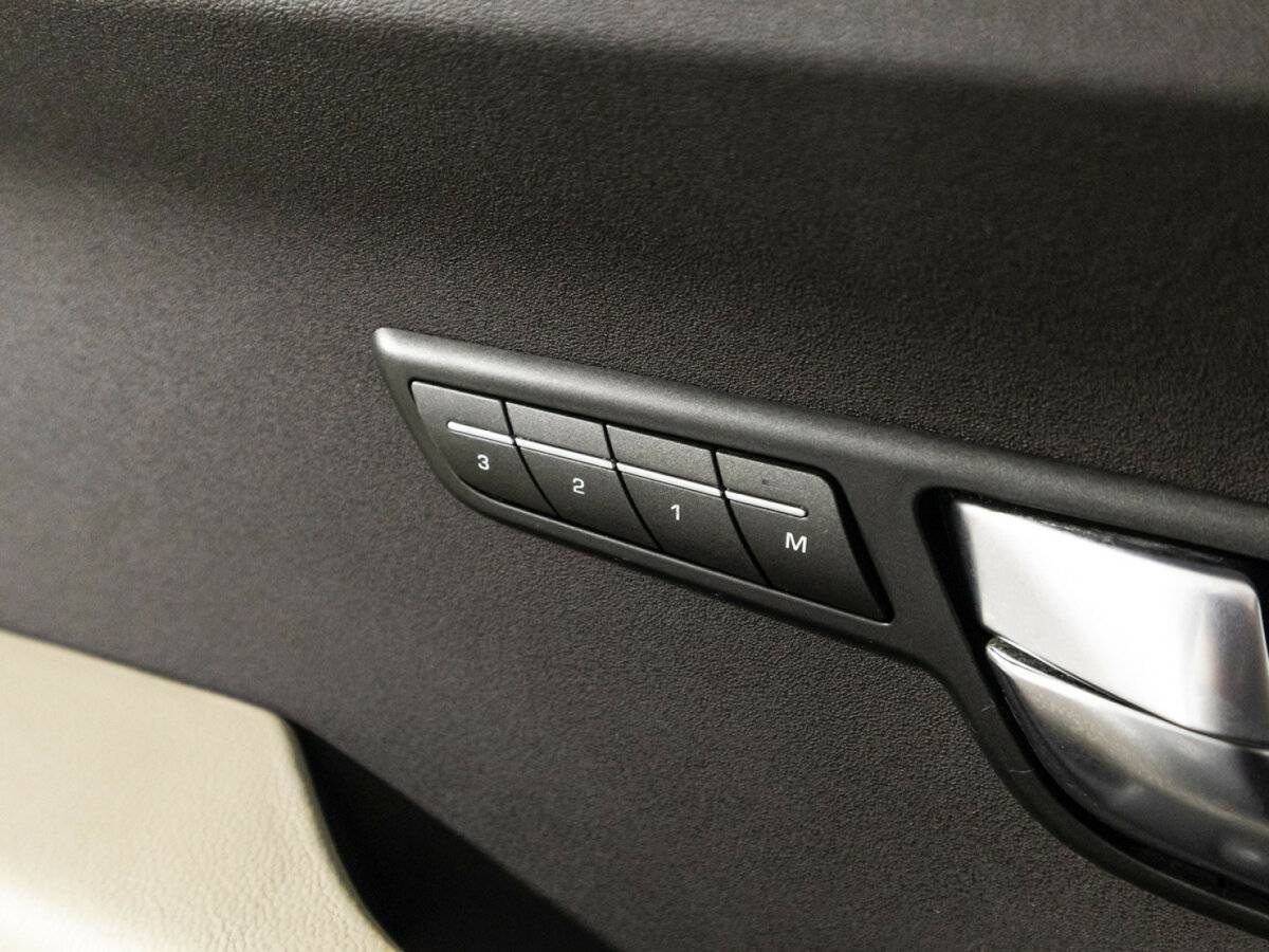 Land Rover Range Rover Evoque 2012 года с пробегом. Фото: #16