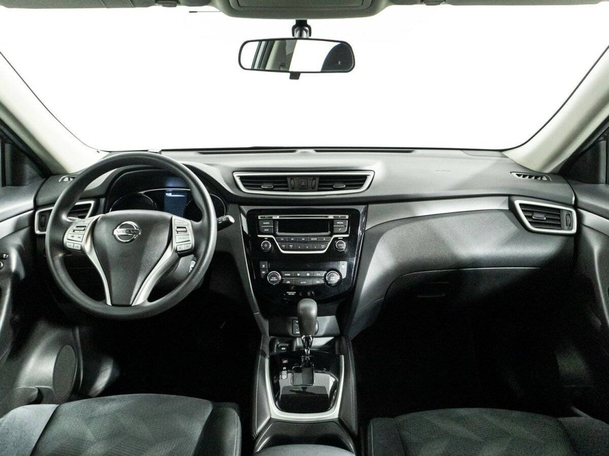 Б/У Ниссан Икс-Трейл 2015 года. Фото: #12