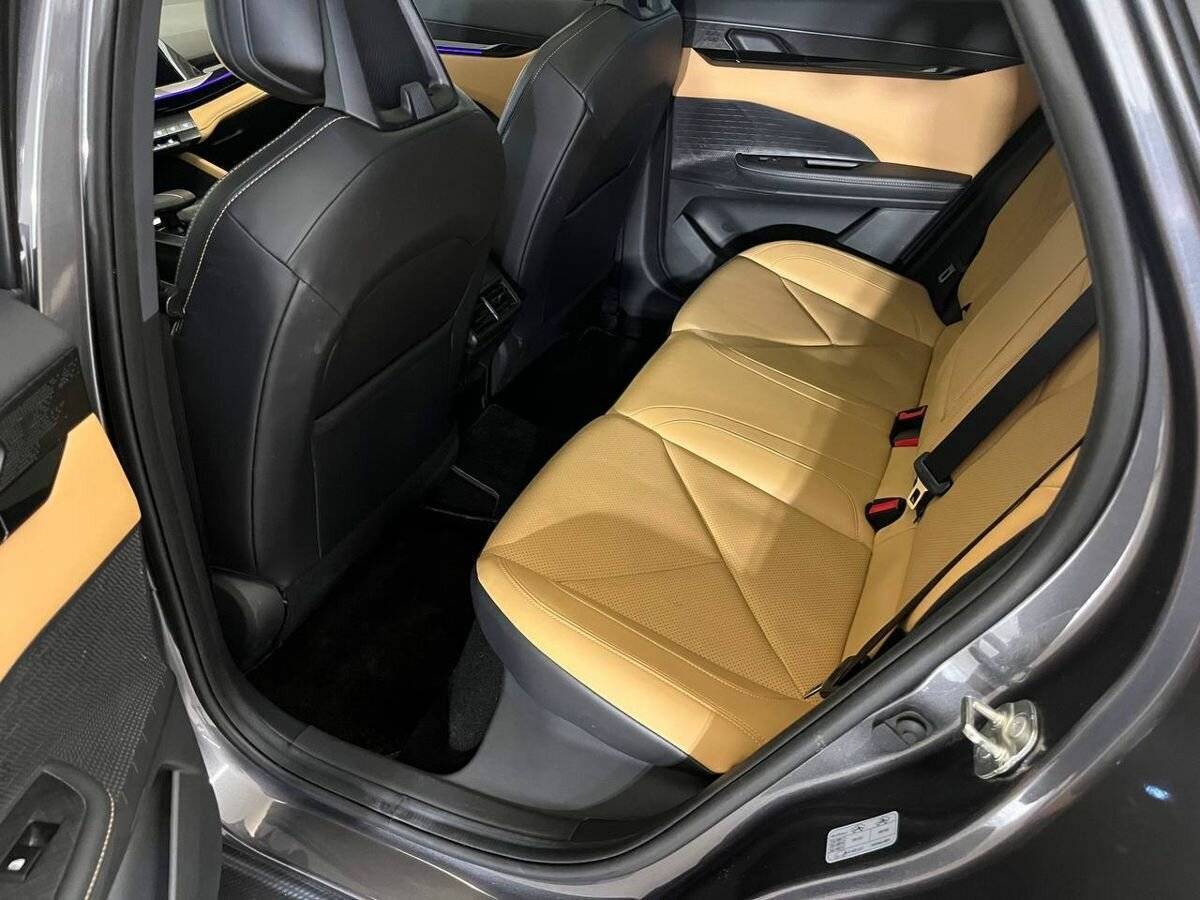 Changan UNI-V 2023 года с пробегом. Фото: #12