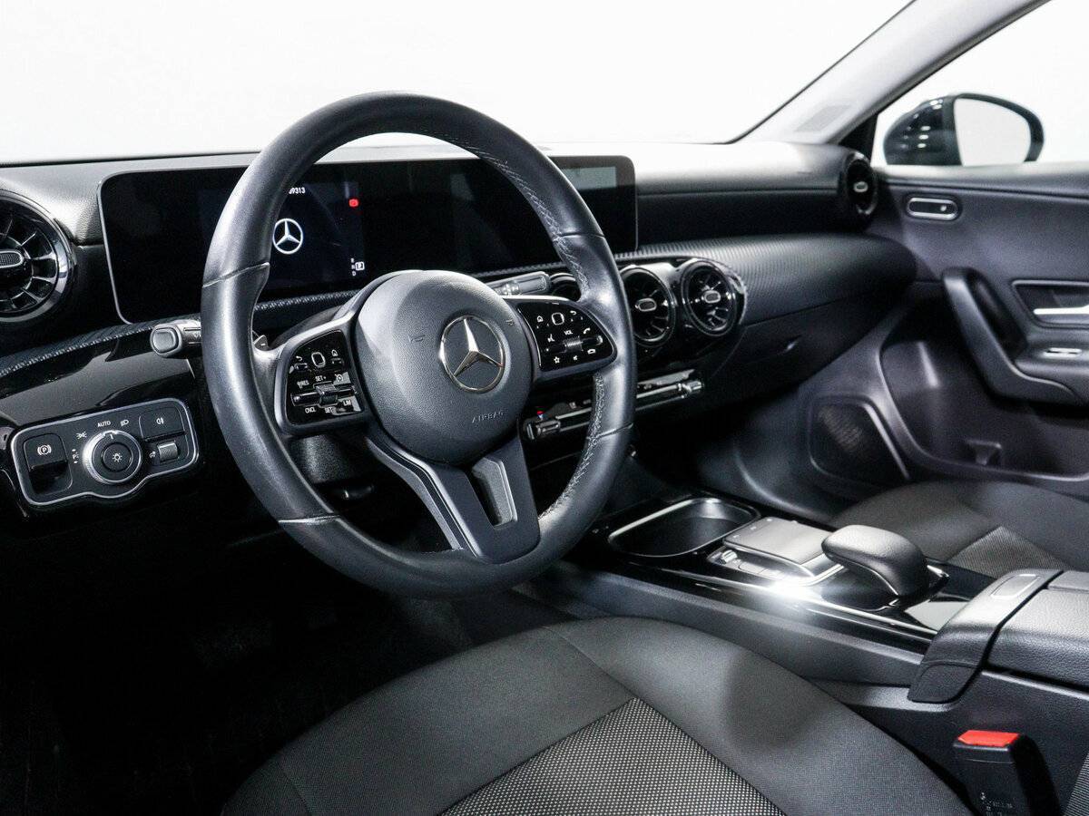 Mercedes-Benz A-Класс 2020 года с пробегом. Фото: #10