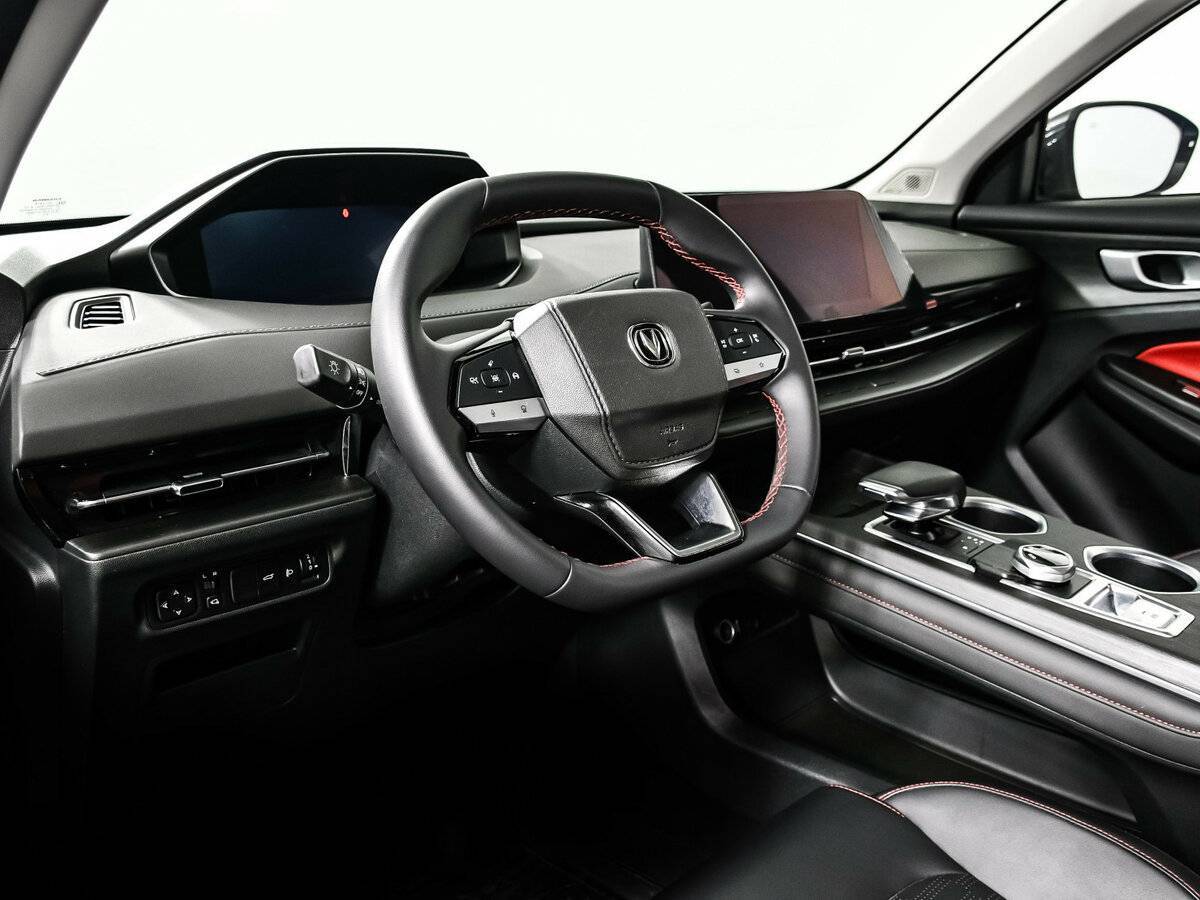 Changan CS55 Plus 2024 года с пробегом. Фото: #12