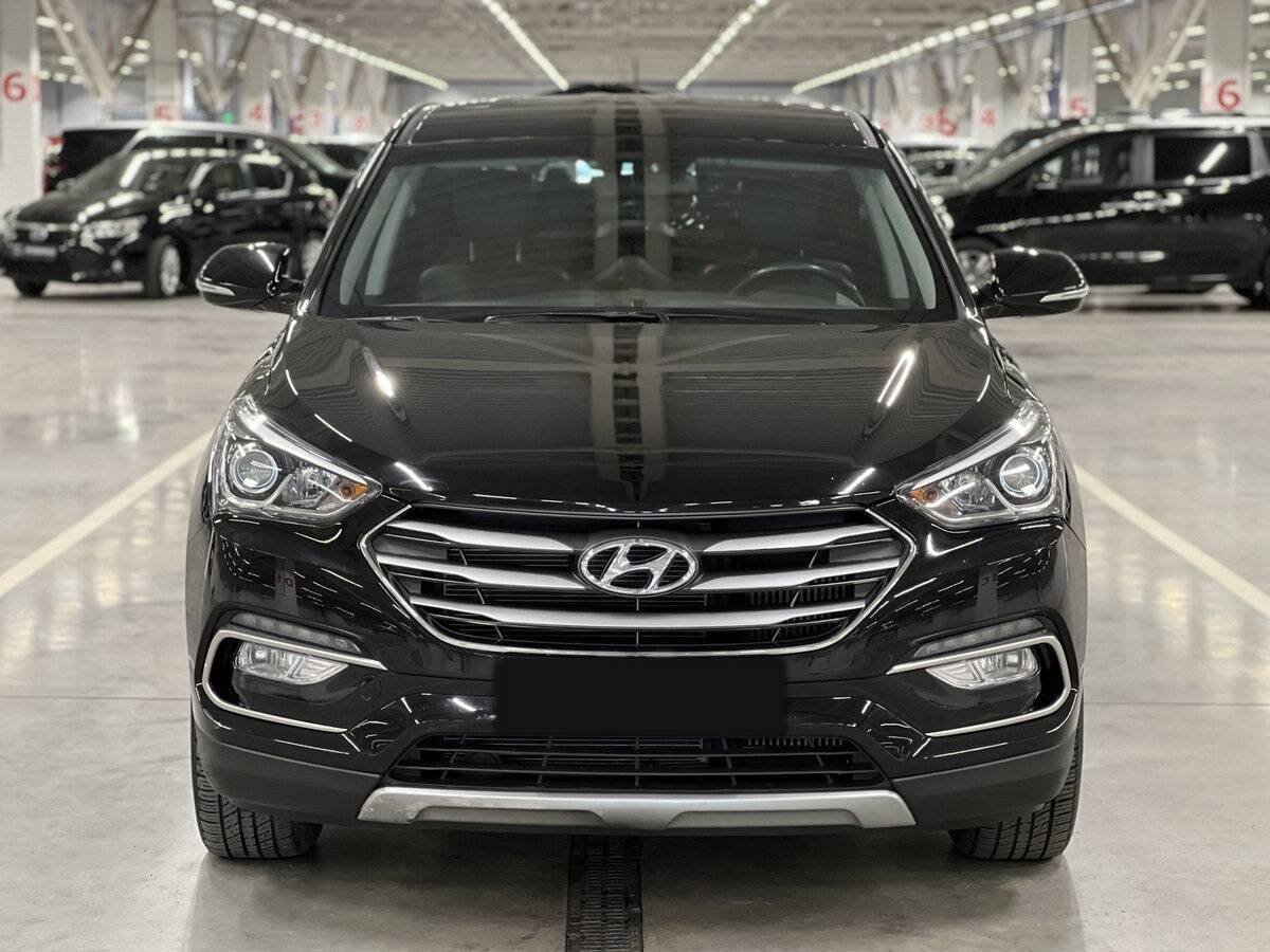 Hyundai Santa Fe 2015 года с пробегом. Фото: #1