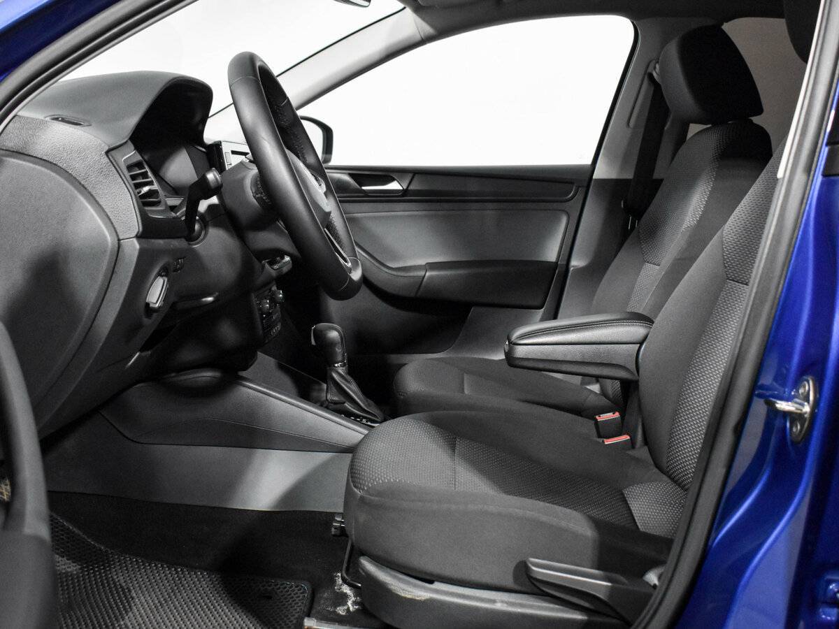 Б/У Фольксваген Поло 2021 года. Фото: #9