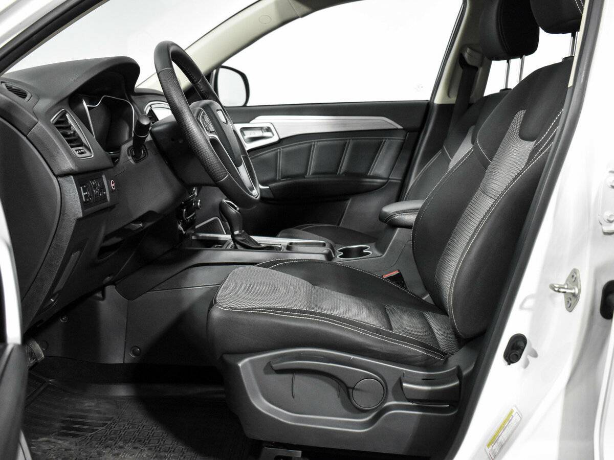 Б/У Джили Эмгранд Икс7 2018 года. Фото: #8