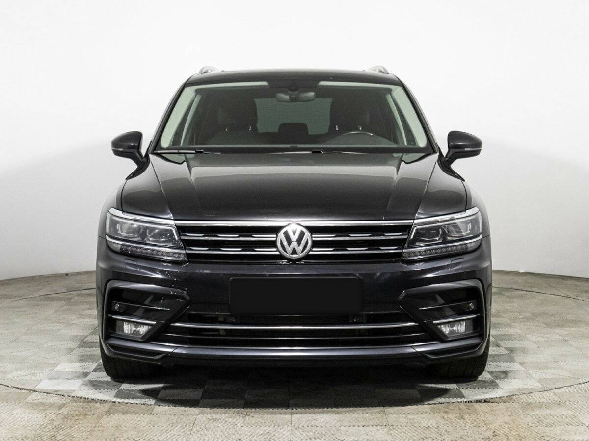 Volkswagen Tiguan 2018 года с пробегом. Фото: #1