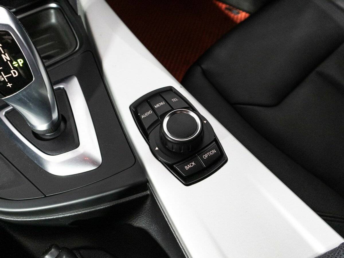 BMW 3 серии 2012 года с пробегом. Фото: #17