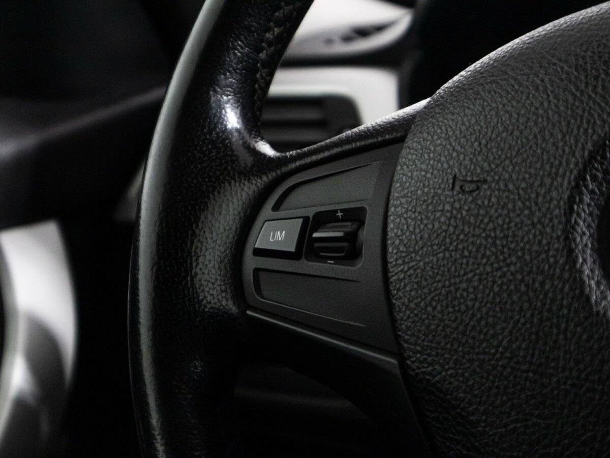 BMW 3 серии 2012 года с пробегом. Фото: #20