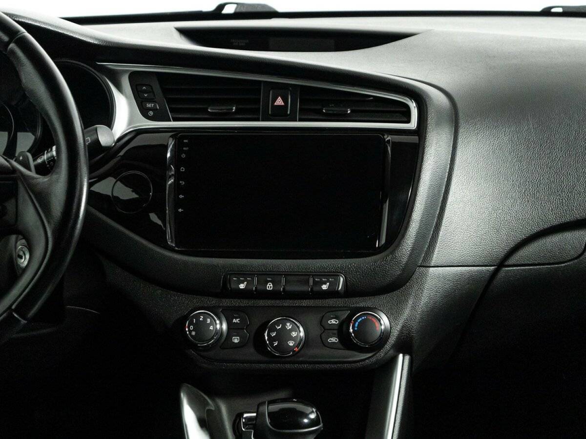 Б/У Киа Сид 2015 года. Фото: #13