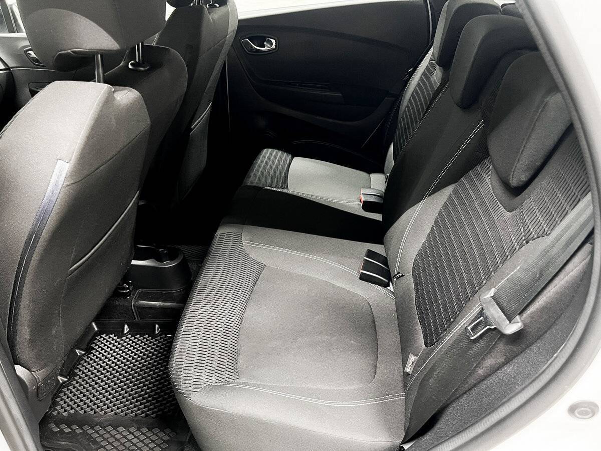 Б/У Рено Каптюр 2019 года. Фото: #11