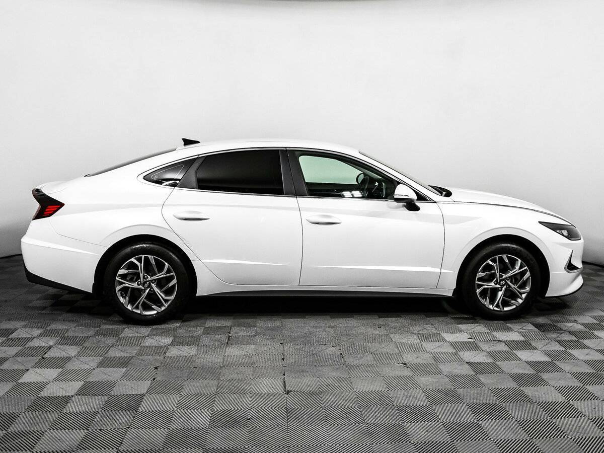 Hyundai Sonata 2020 года с пробегом. Фото: #3