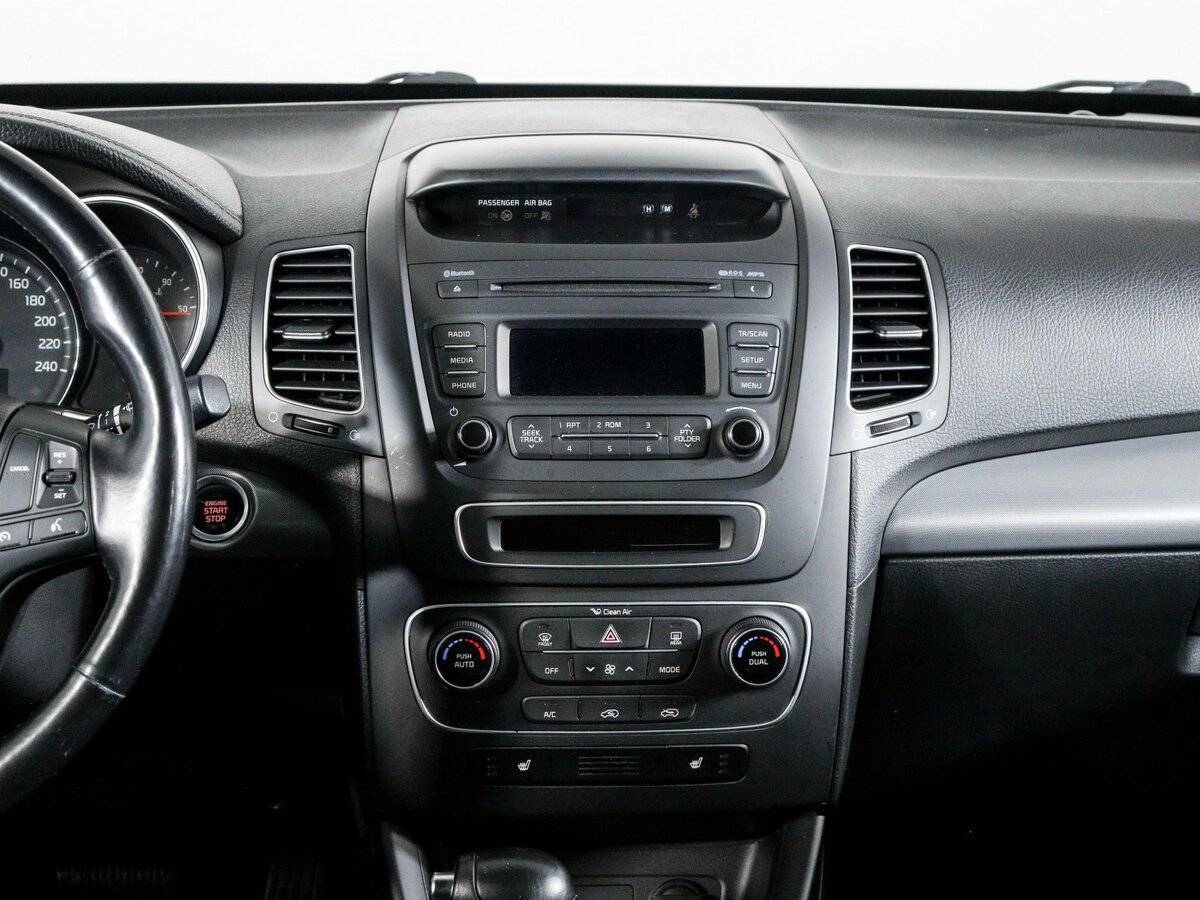 Б/У Киа Соренто 2015 года. Фото: #12