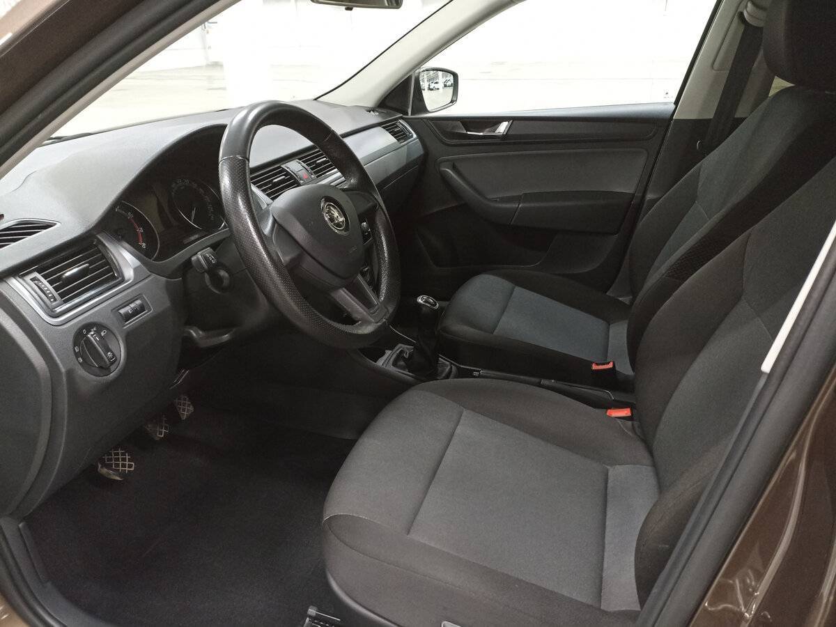 Б/У Шкода Рапид 2019 года. Фото: #15