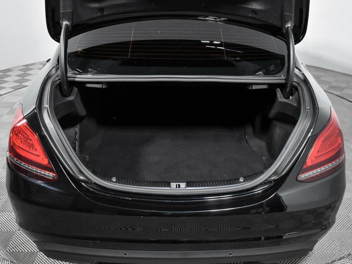 Mercedes-Benz C-Класс 2019 года с пробегом. Фото: #17