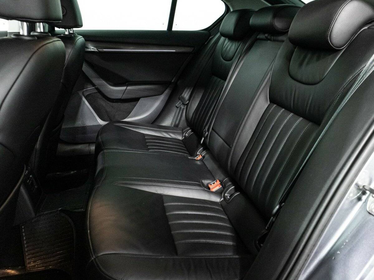 Skoda Octavia 2019 года с пробегом. Фото: #9