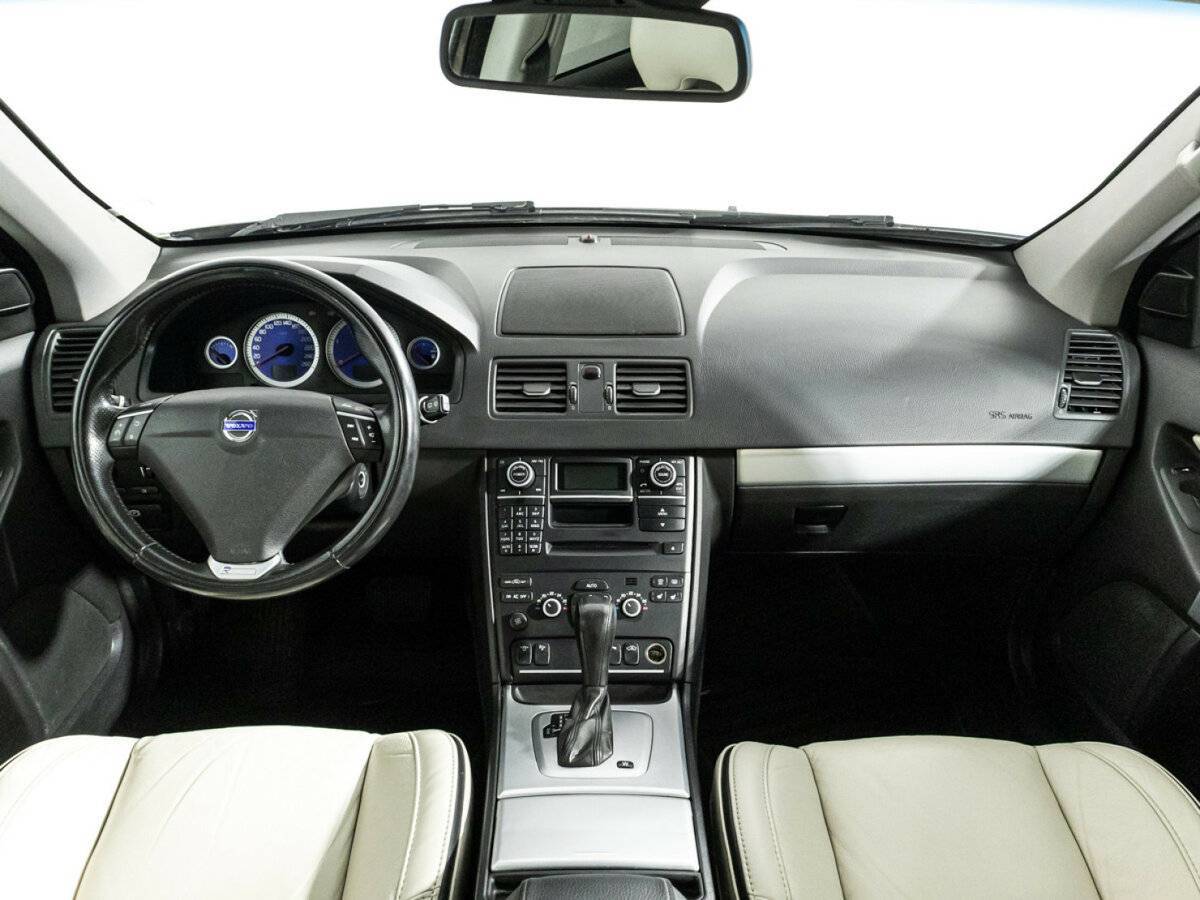 Б/У Вольво ИксЦ90 2013 года. Фото: #12