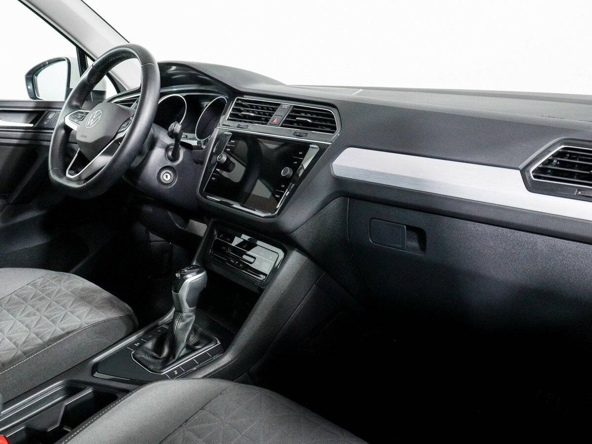 Volkswagen Tiguan 2021 года с пробегом. Фото: #8