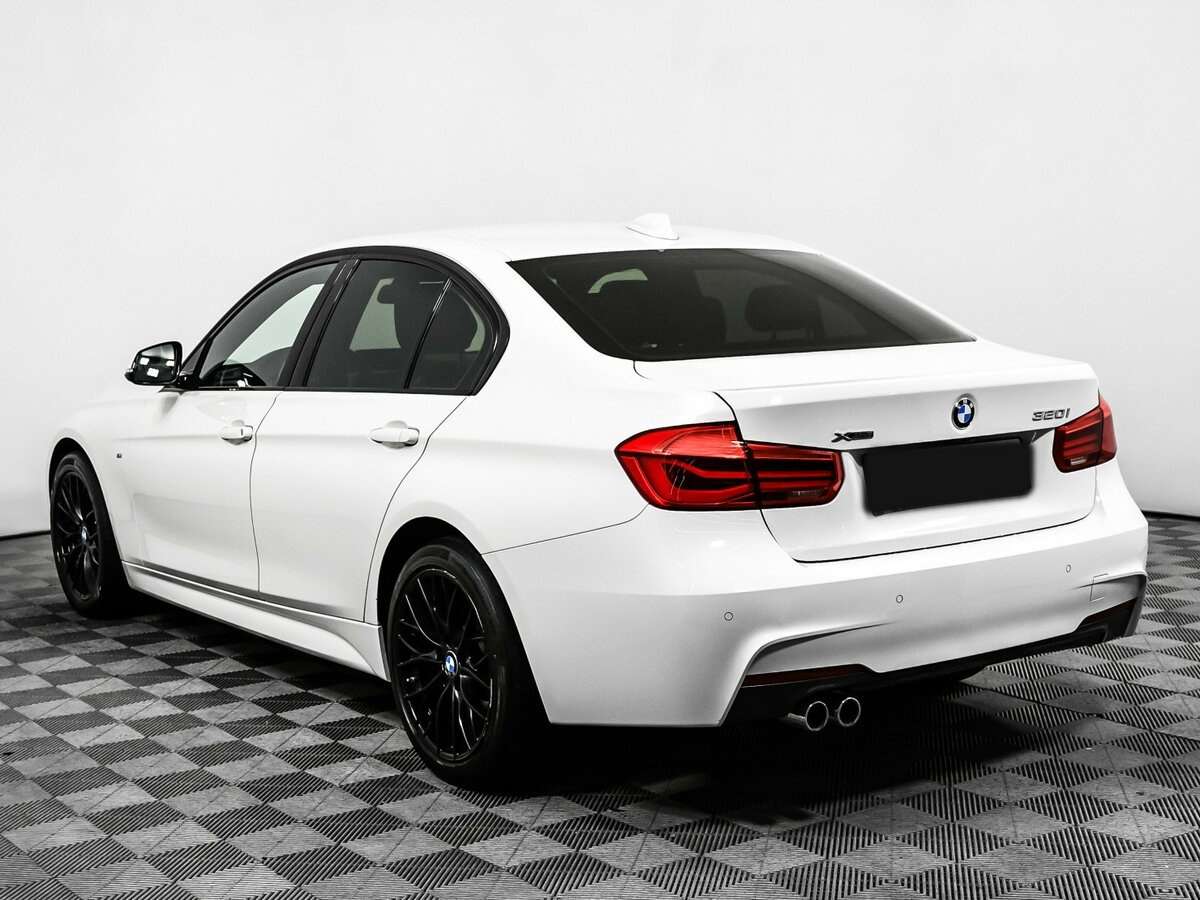 BMW 3 серии 2018 года с пробегом. Фото: #6