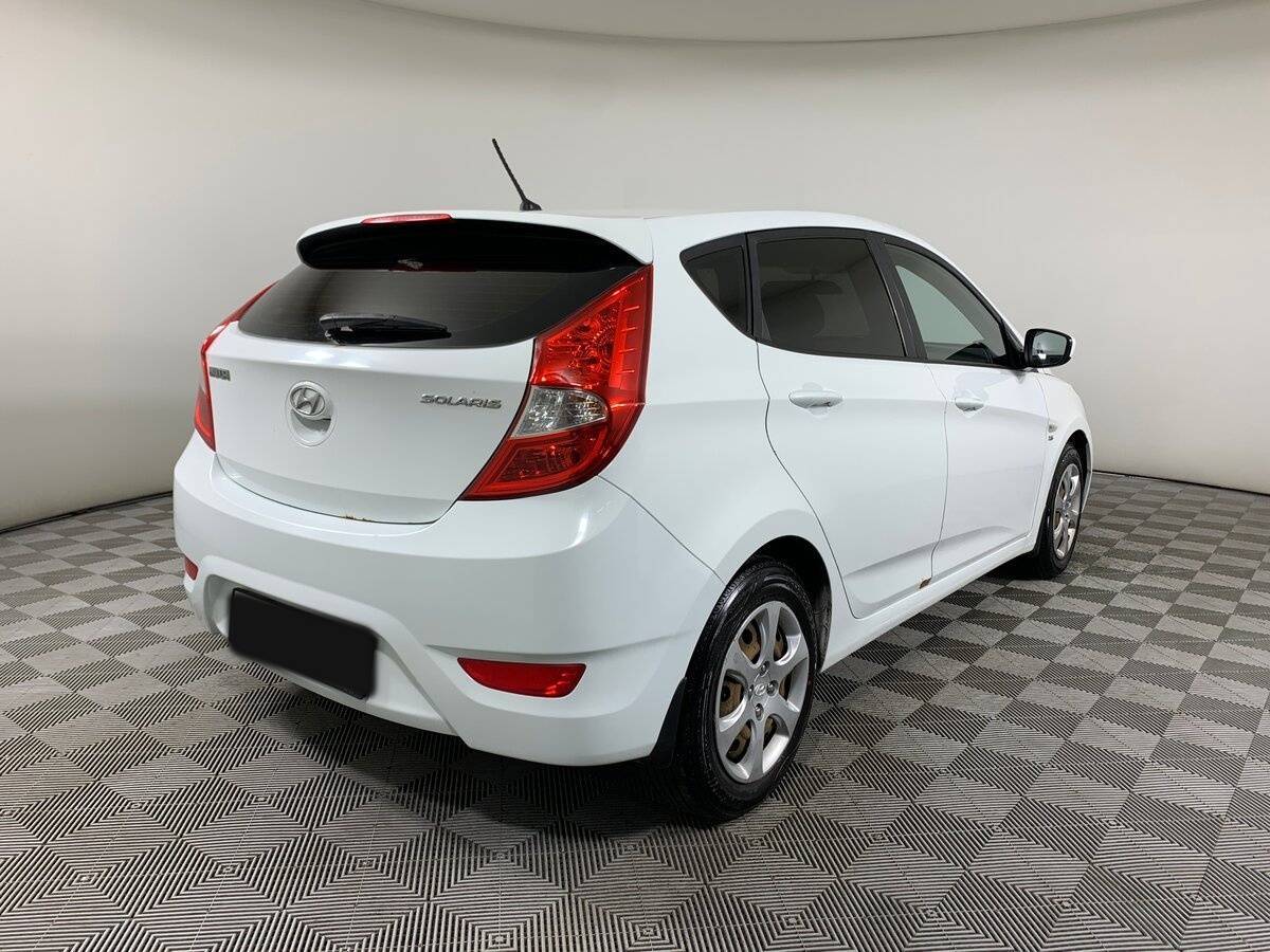 Б/У Хендай Солярис 2013 года. Фото: #4