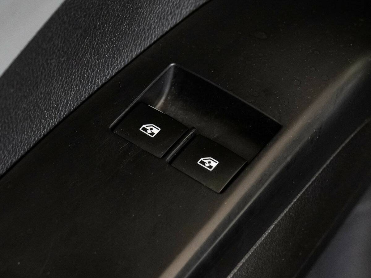 Б/У Шевроле Авео 2014 года. Фото: #13