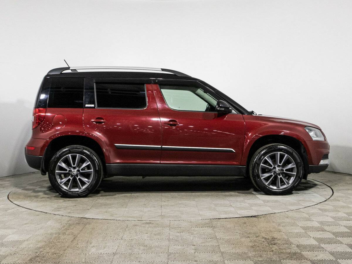 Б/У Шкода Йети 2017 года. Фото: #3