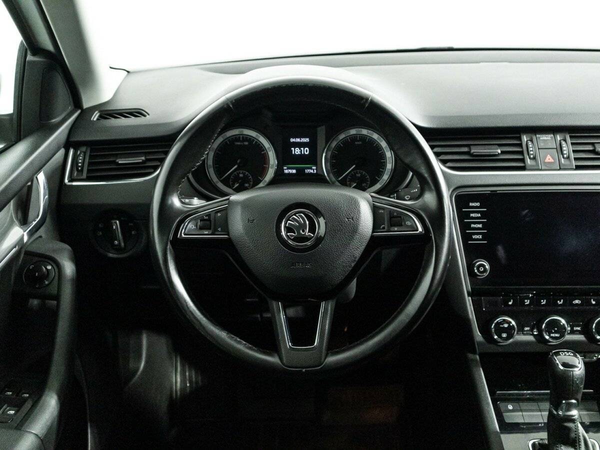 Б/У Шкода Октавия 2017 года. Фото: #16