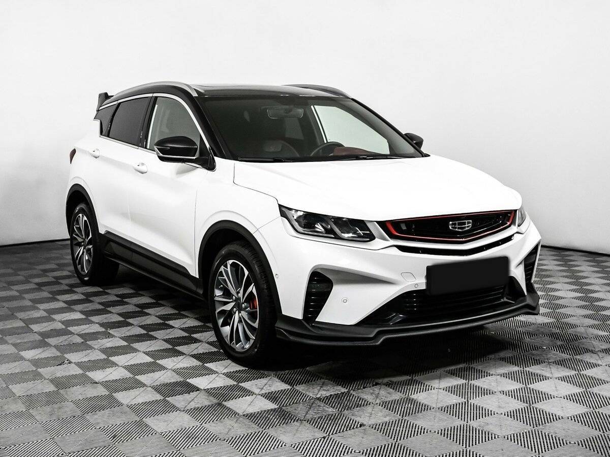 Geely Coolray 2023 года с пробегом. Фото: #2