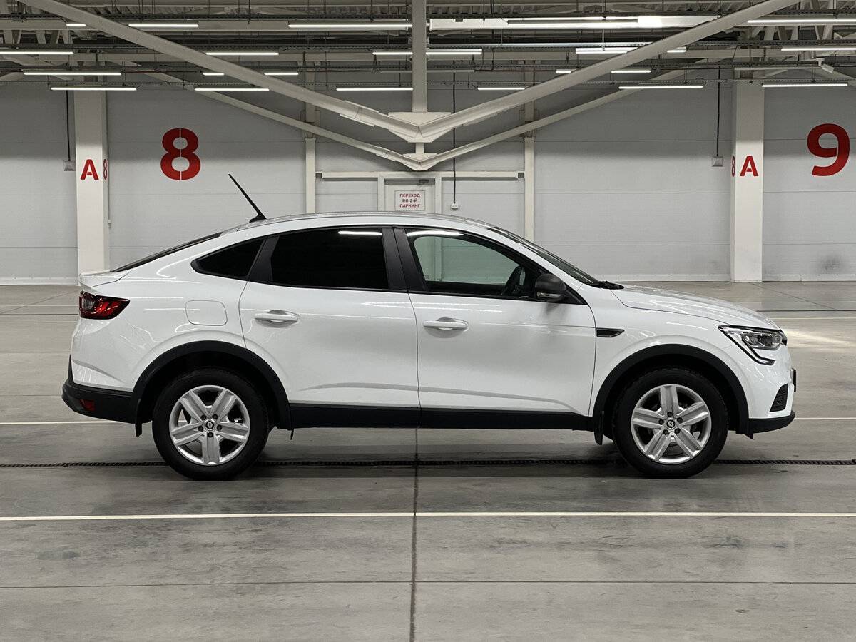 Б/У Рено Аркана 2020 года. Фото: #3