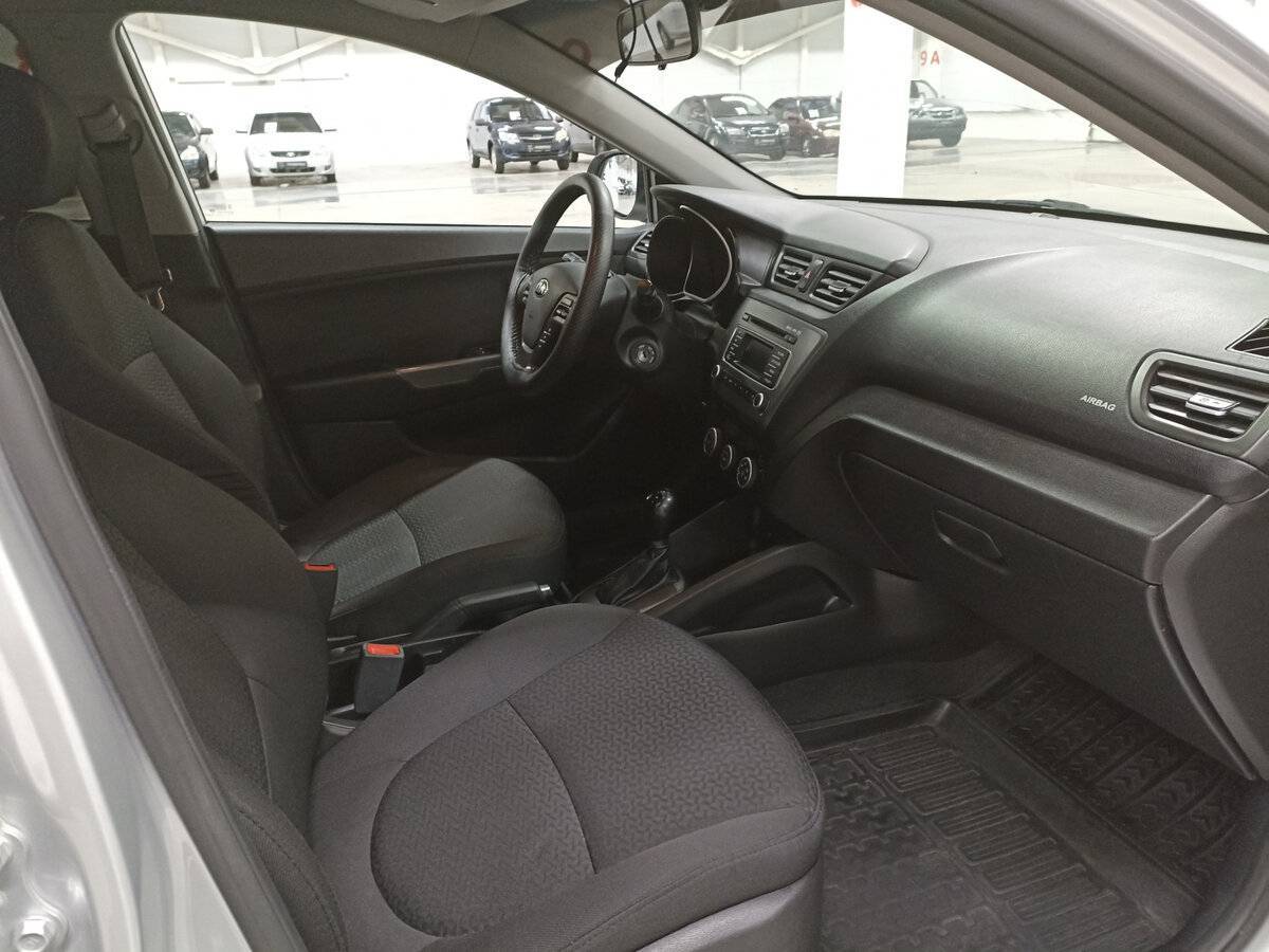 Б/У Киа Рио 2015 года. Фото: #10