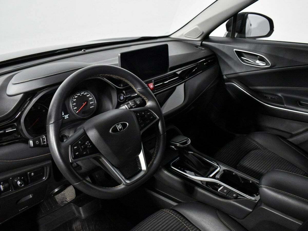 Москвич 3 2024 года с пробегом. Фото: #8